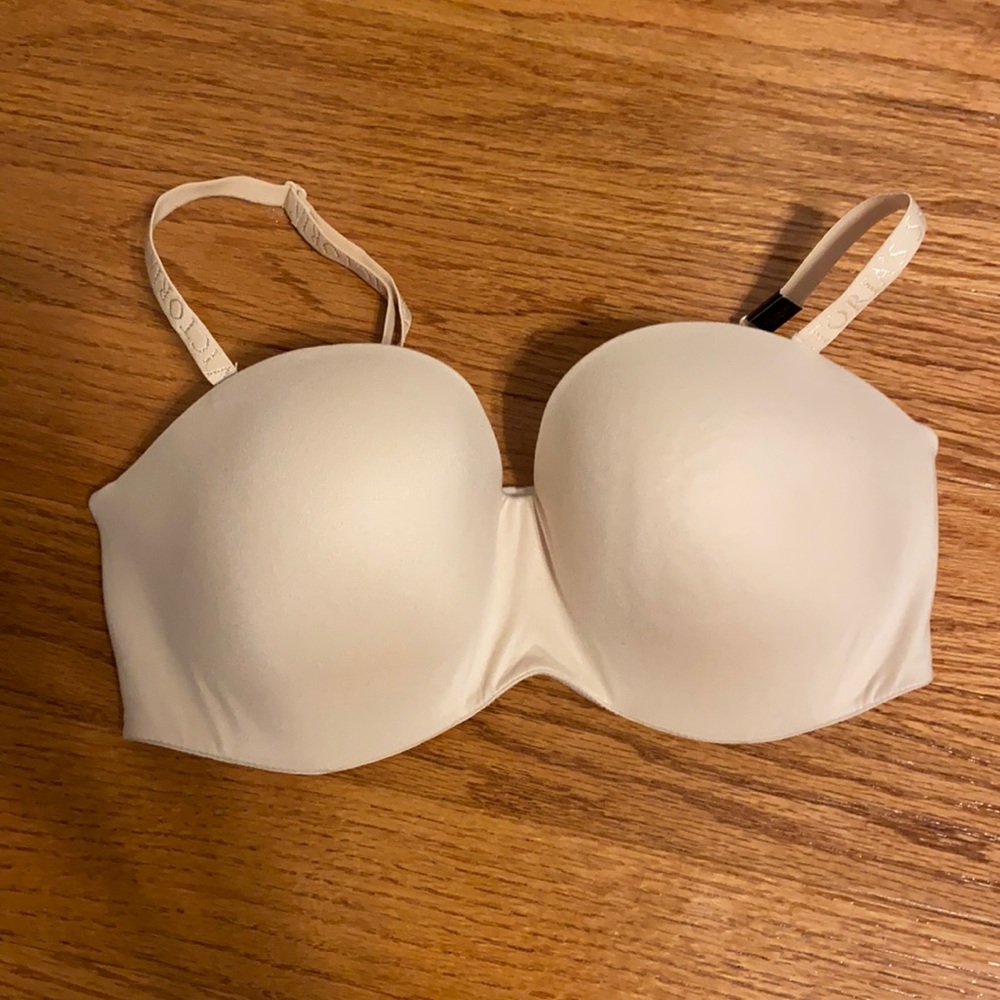 Strapless Victoria’s Secret bra